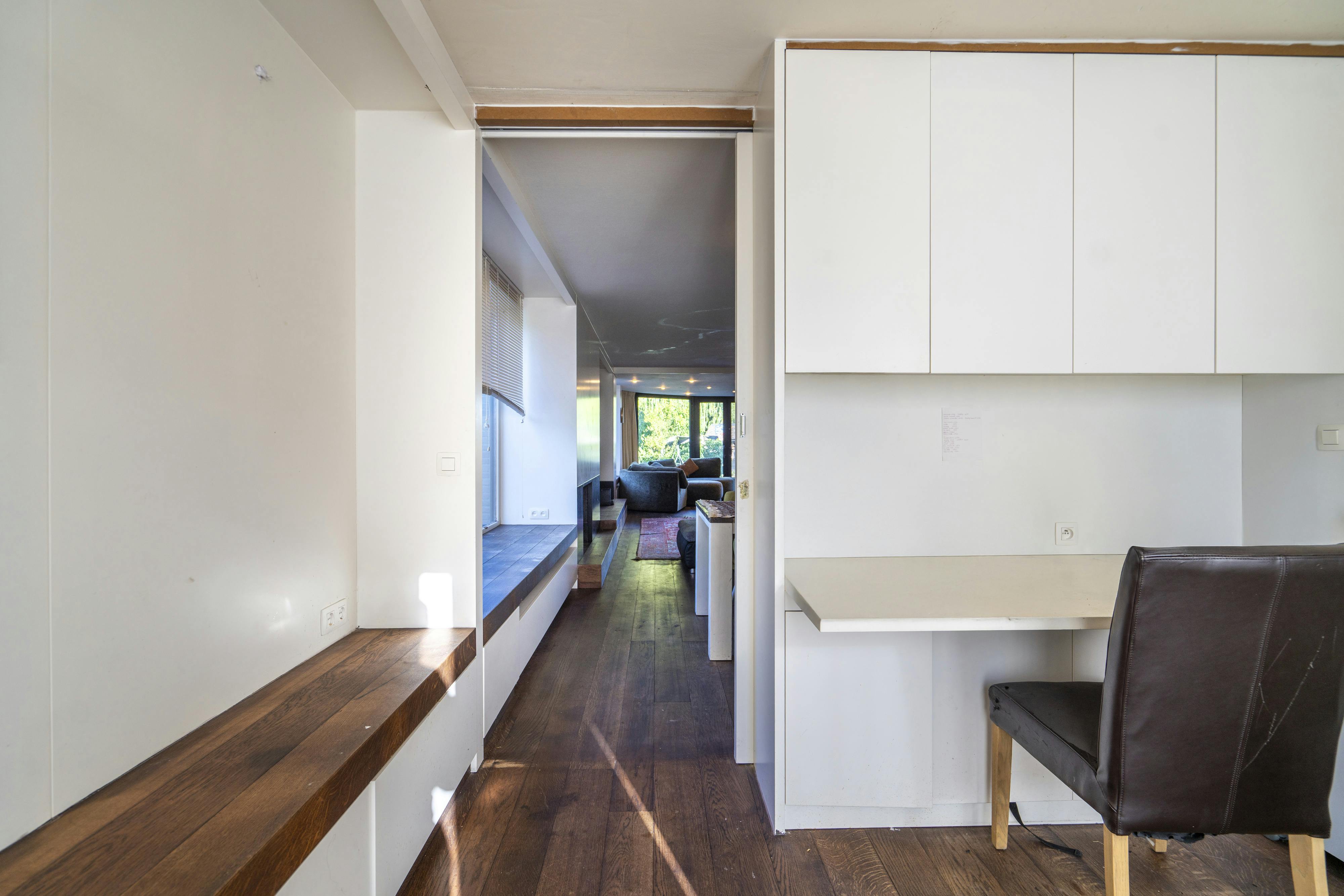 Ruim huis te koop in kortrijk met tuin en 4 slaapkamers foto 9
