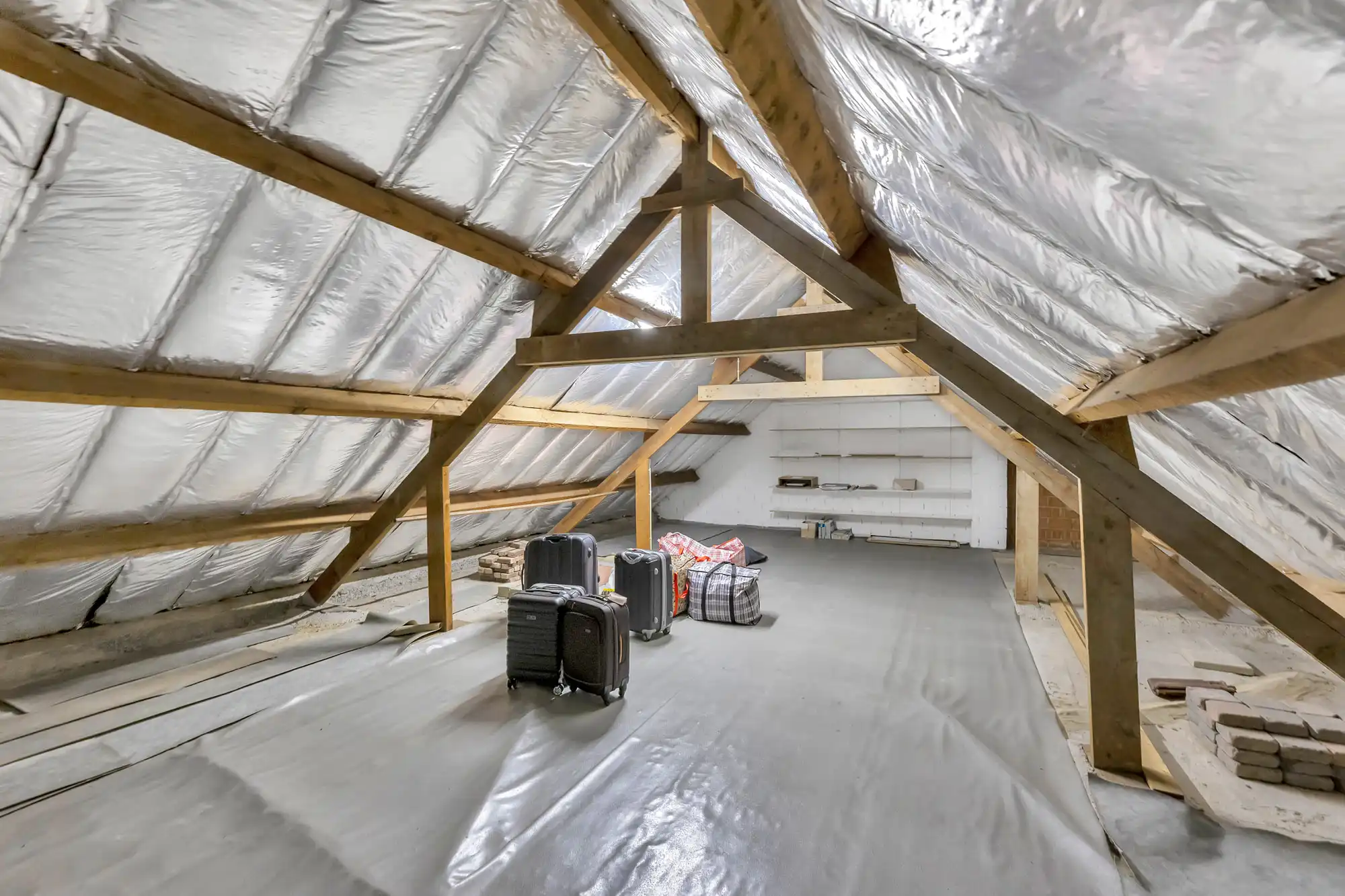 Instapklare HOB met 3 slaapkamers, garage en zonnige tuin foto 16
