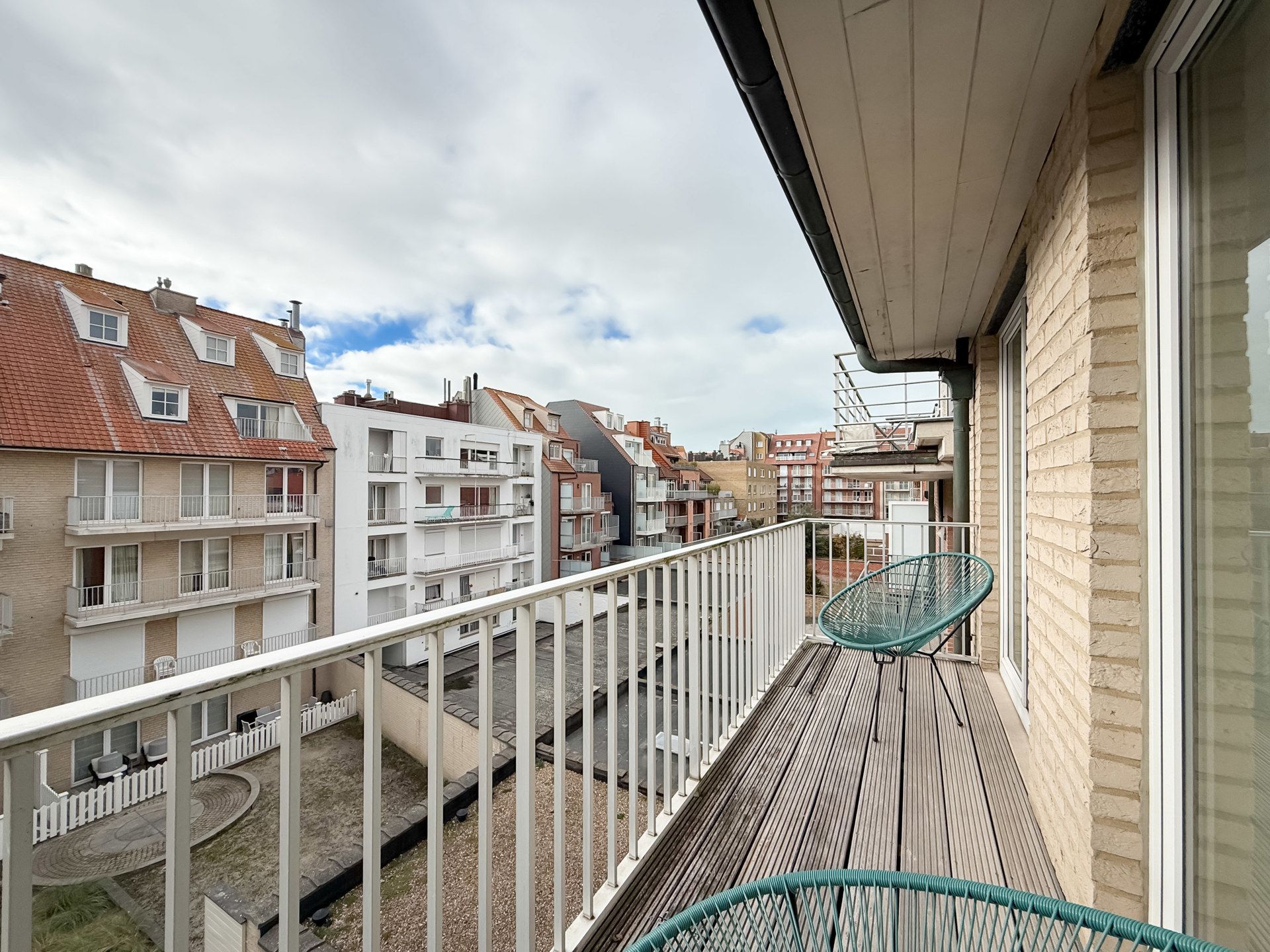 Stijlvol appartement met hoogwaardige afwerking en garage... foto 32