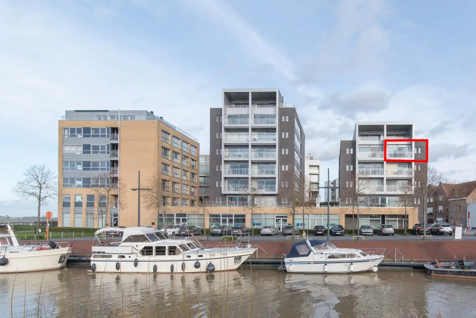 Ruim appartement met 2 slaapkamers en terras met prachtige vergezichten! foto 28