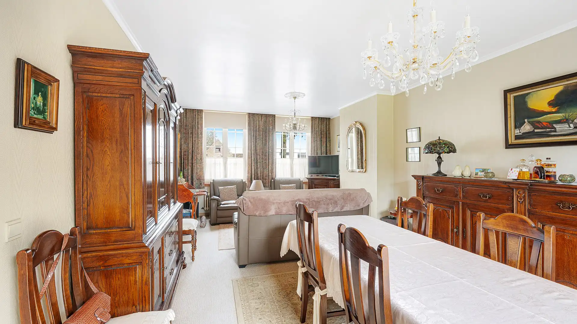 Charmante woning met garage, zonnige tuin en wijnkelder in Dudzele  foto 5