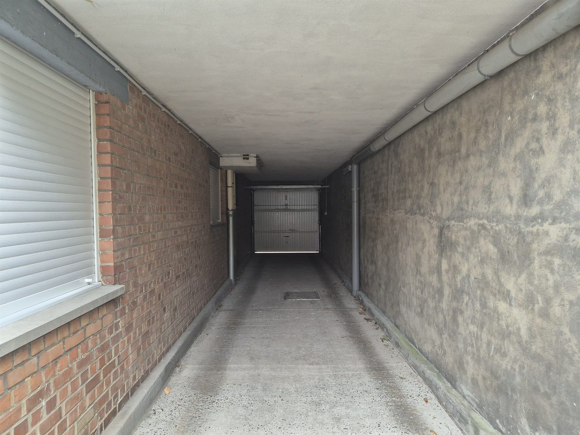 Gunstig gelegen gelijkvloers appartement met garage. foto 20