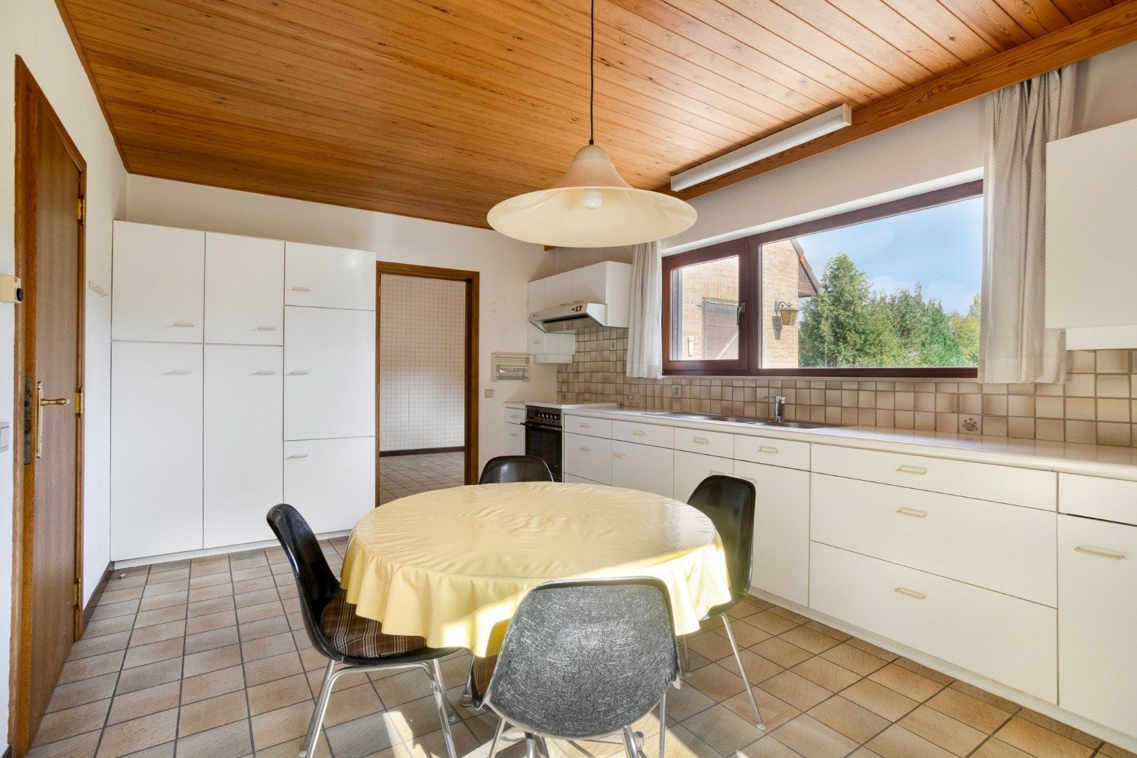 Ruime gezinswoning met grote tuin op perceel van 10a 29ca in Oud-Heverlee – bewoonbare opp. 226 m² foto 11