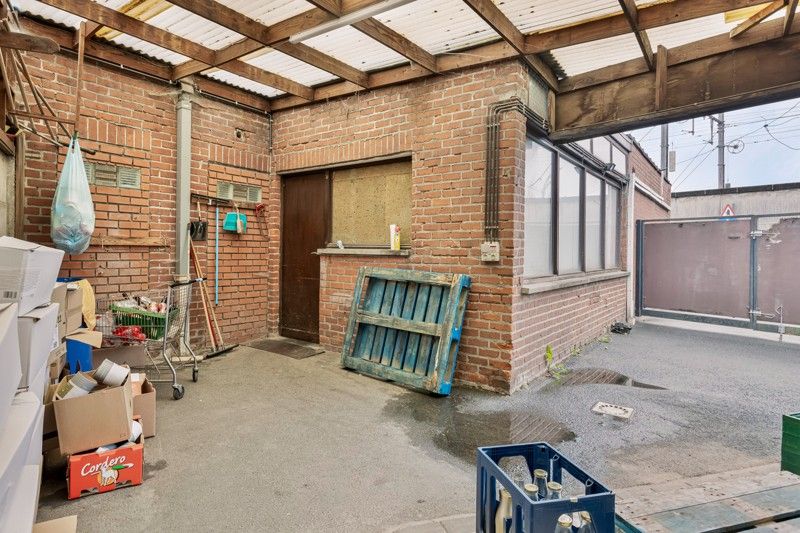 Multifunctioneel gebouw (handelspand met appartement) TE KOOP in WAREGEM! foto 18