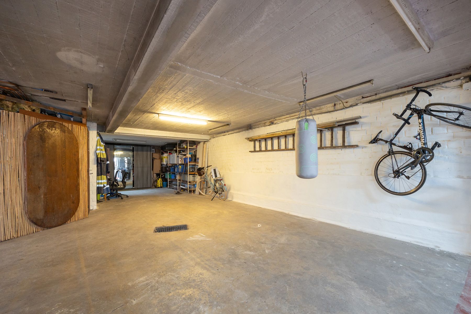 Gerenov. glvl-app (97m²), 2 slpk, autostaanpl. + garage 92m² foto 19