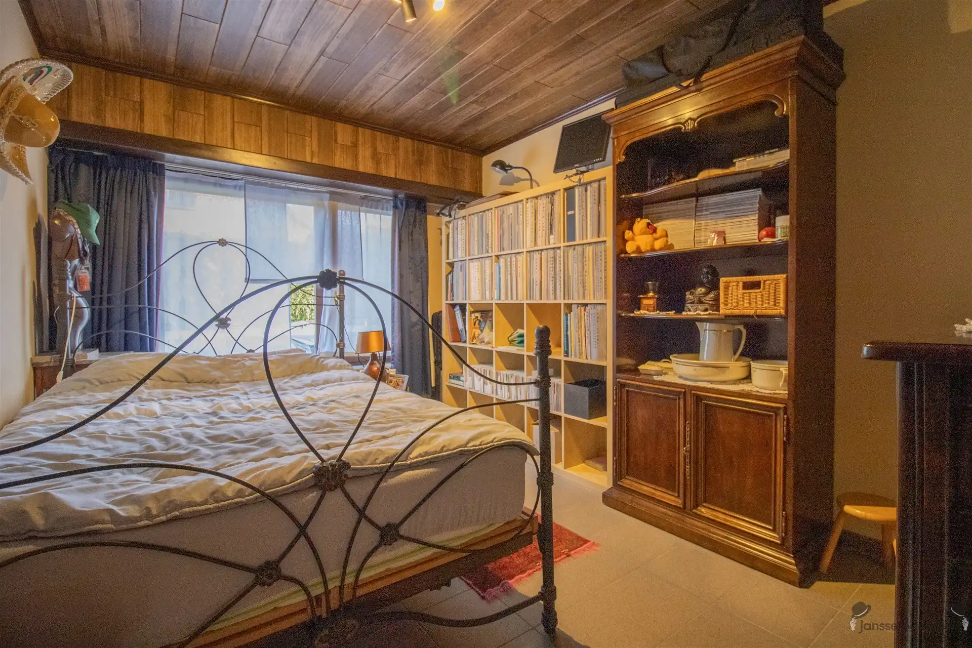 Rustig gelegen gelijkvloerse woning met 3 slaapkamers op 973 m² foto 7