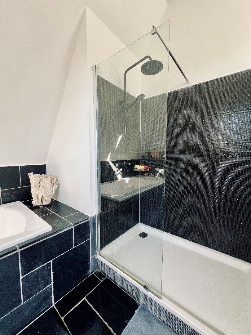 Ruime en exclusieve woning gelegen in centrum met 2 (of 3) slpks en terras foto 11