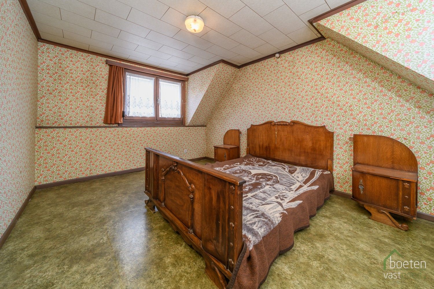 ALVERINGEM: Leuk maar wel op te smukken huisje met heel wat potentieel, 3 slpks waarvan 1 beneden en zonneterras op 179m² grondopp. foto 13