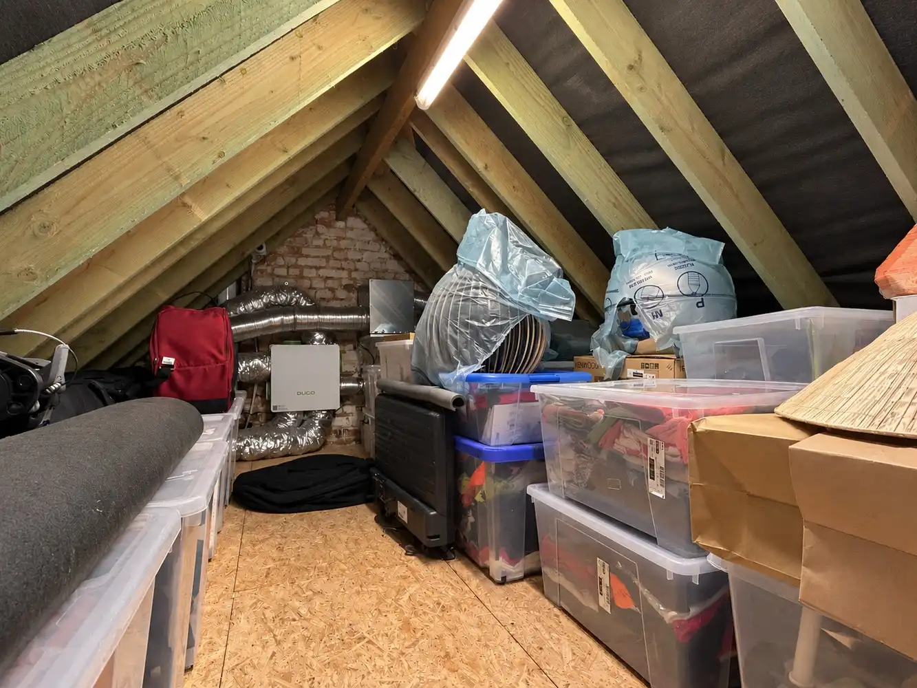 Stijlvolle en volledig gerenoveerde woning met gezellige tuin op toplocatie aan de Leuvense ring! foto 18