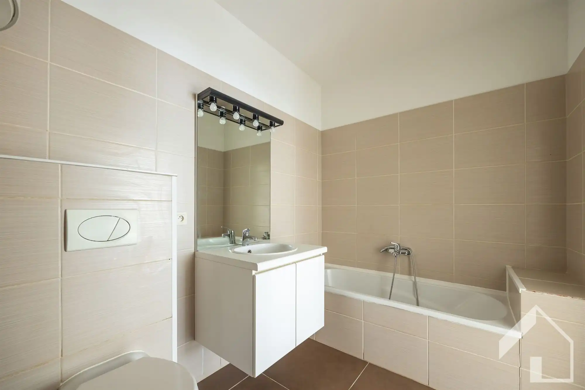 Opbrengsteigendom bestaande uit 7 studio's: mooi rendement! foto 7