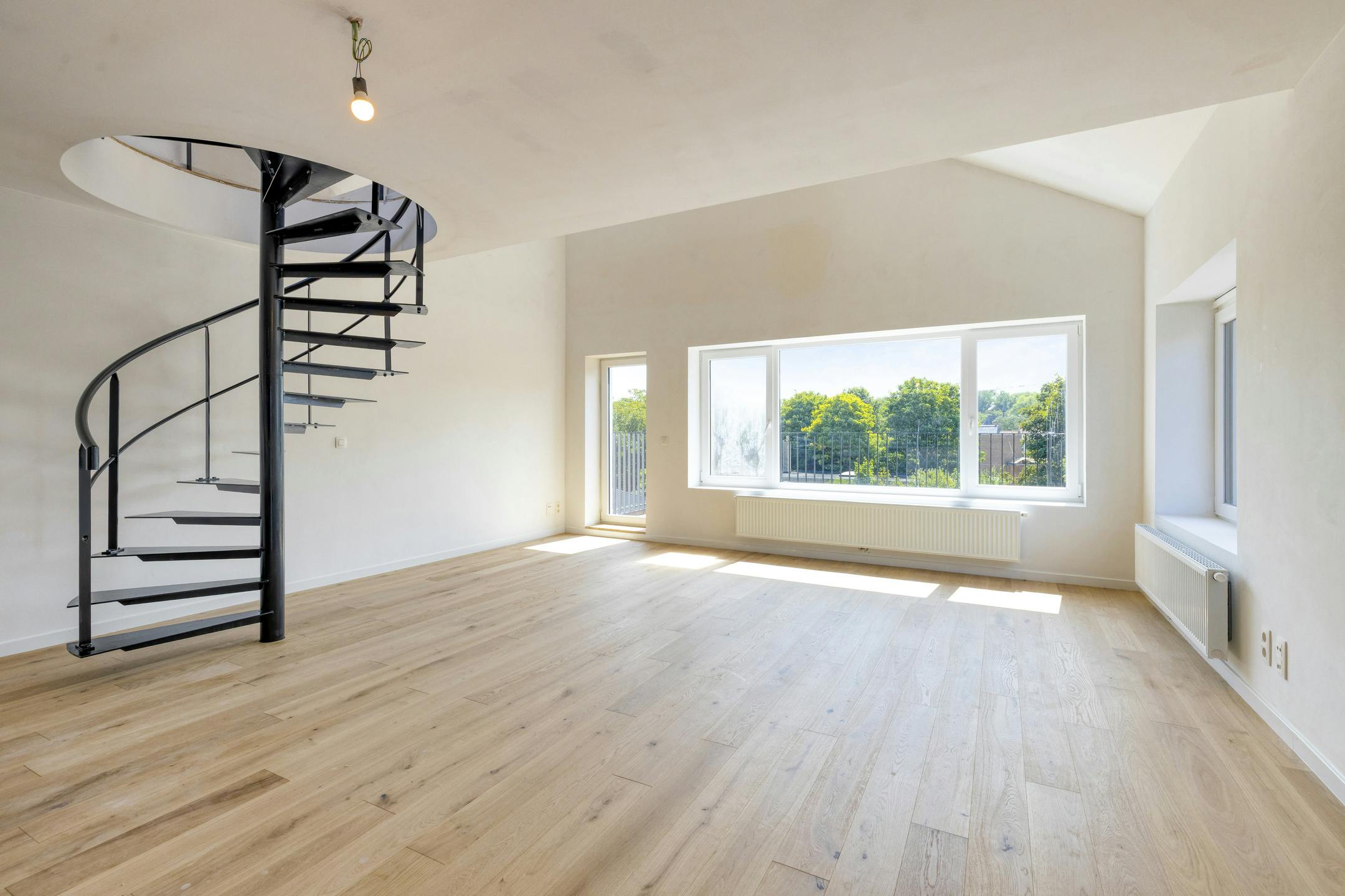 Appartement (121 m²) met 3 slaapkamers en terras in De Panne foto {{pictureIndex}}