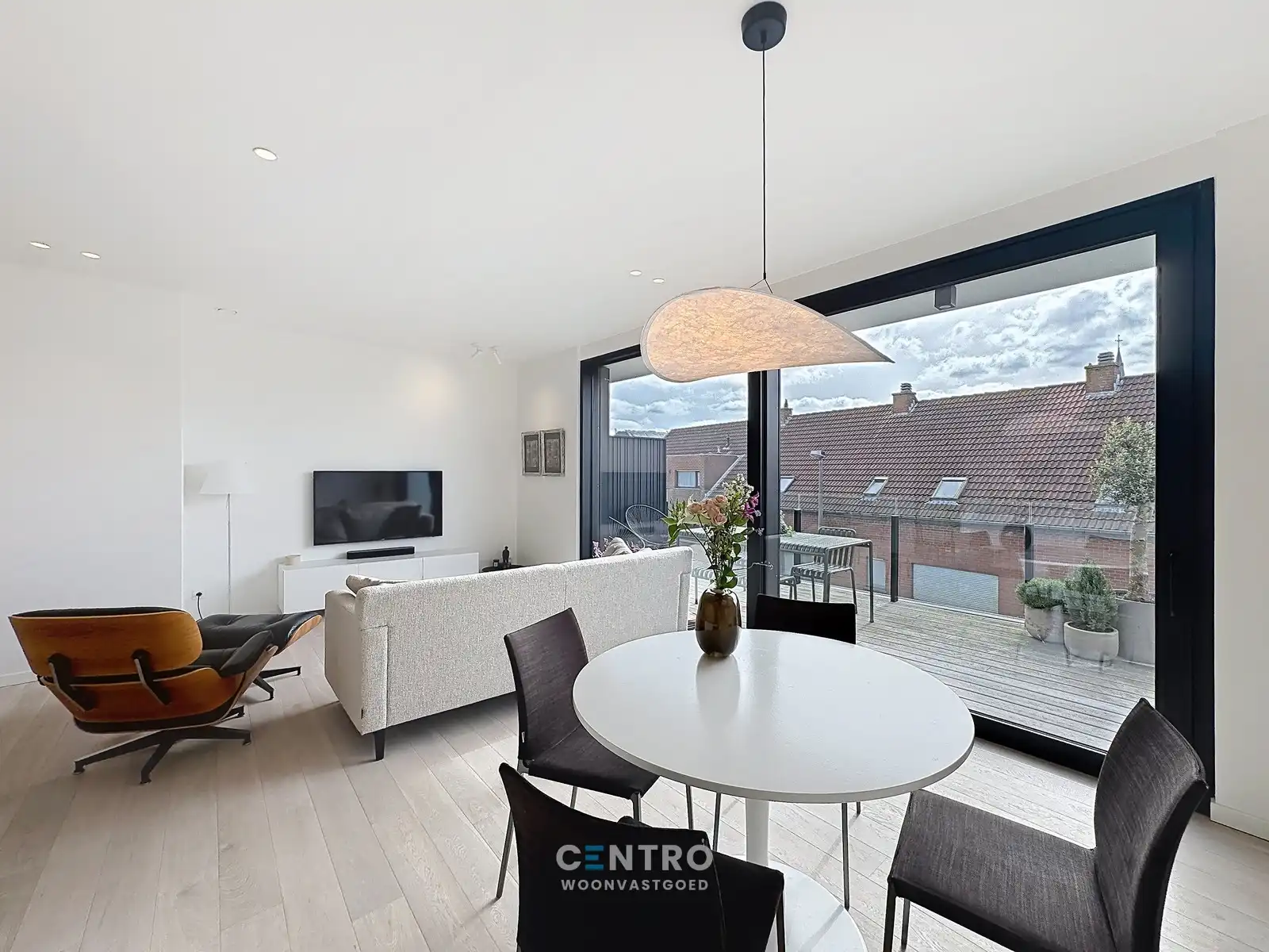 KWALITATIEF afgewerkt appartement in residentie 'de Blanke Berg'! foto 4