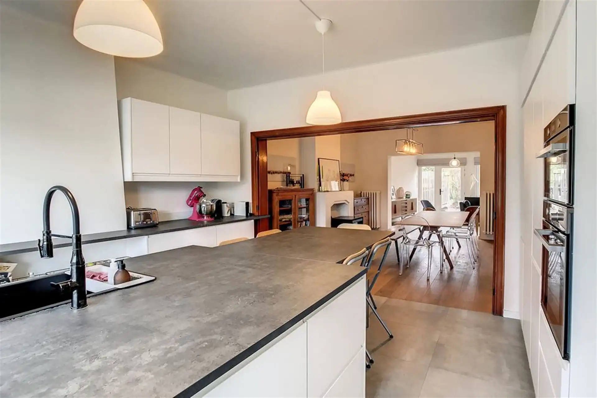 Gerenoveerde woning foto 2