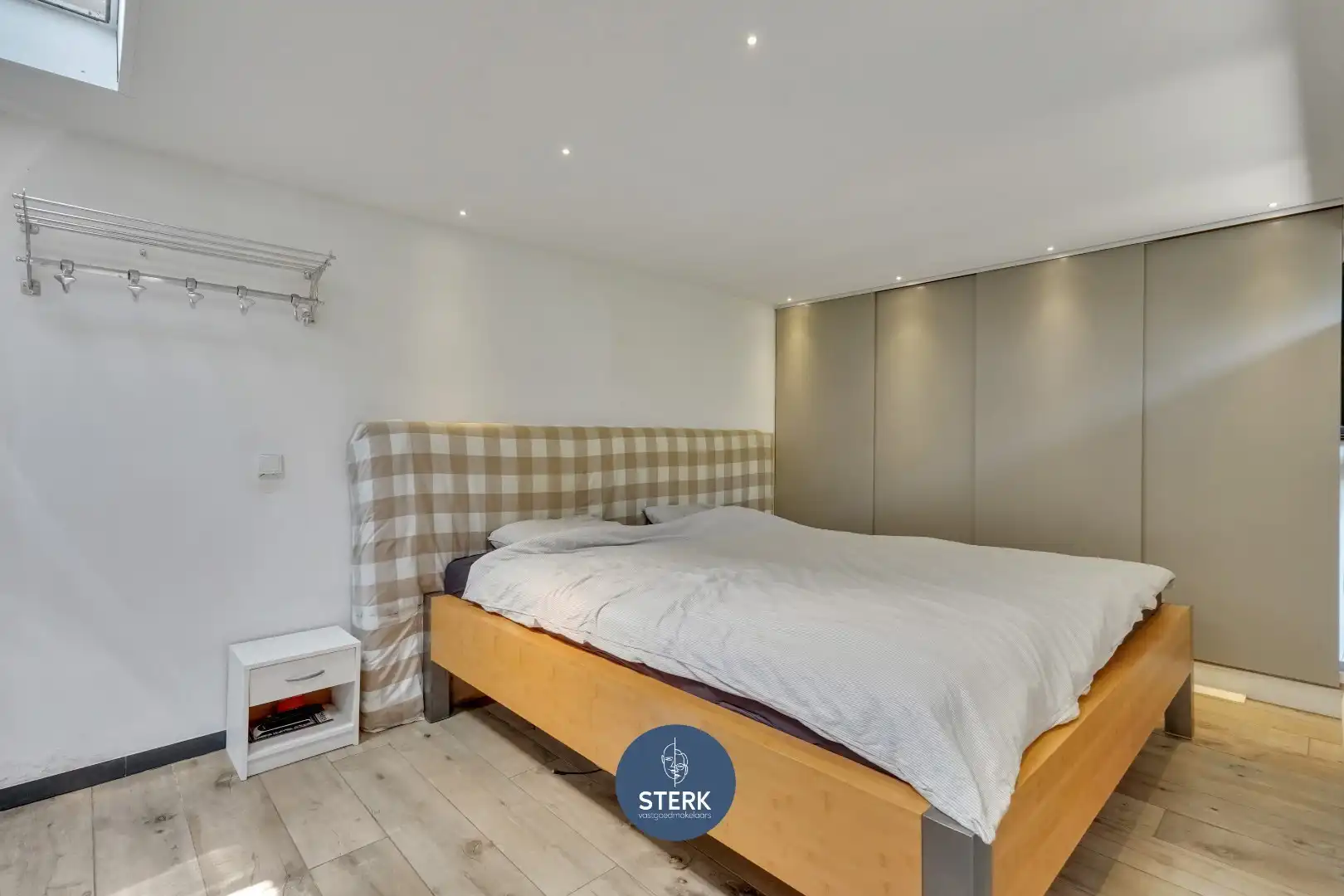 BUNGALOW MET VIJVERZICHT, 2 SLPKS EN 2 BADKAMERS TE SUNCLASS SONNEVIJVER !  foto 10