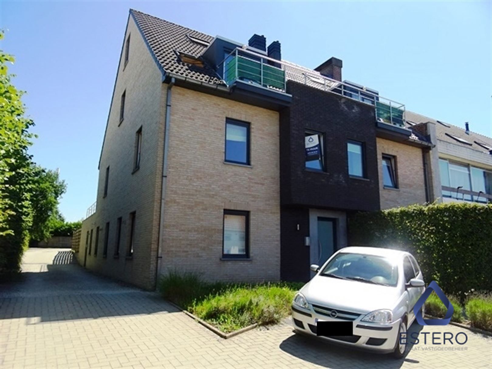 Appartement op de 2e verdieping met 2 slaapkamers en terras foto 1