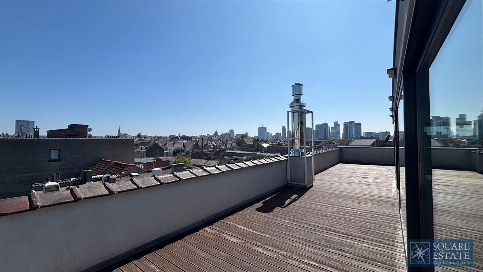 Prachtig penthouse met panoramisch uitzicht foto 9