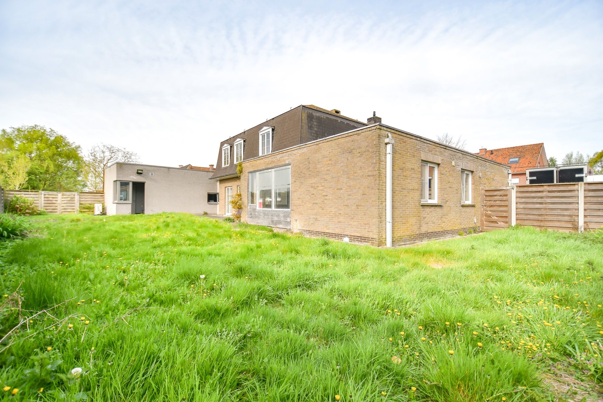 | OPENHUISMOMENT ZATERDAG 03/05 - 13u - 15u | RUIME woning met handelsruimte in het centrum van Bellem foto 5