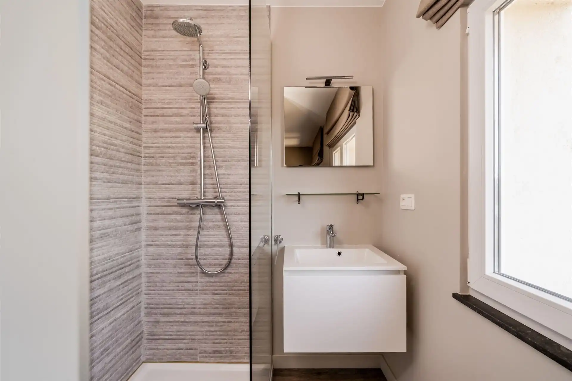 Duplex app met groot terras foto 17