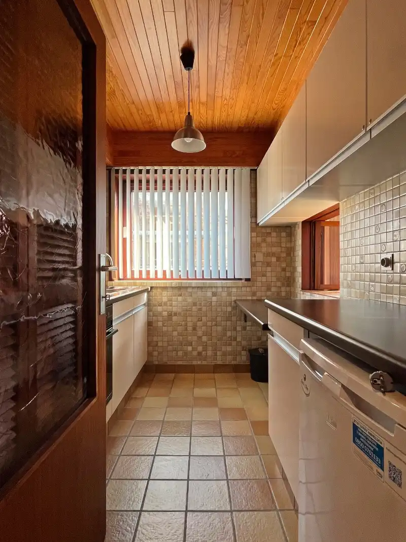 ZONNIG APPARTEMENT + DUBBELE PARKING foto 11