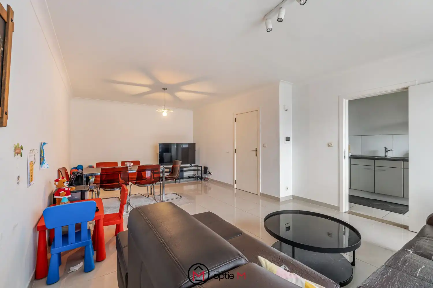 Instapklaar gelijkvloers appartement te koop in Hasselt foto 3