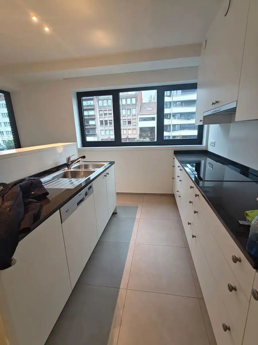 2 slaapkamer appartement met terras en staanplaats en EPC A! foto 7