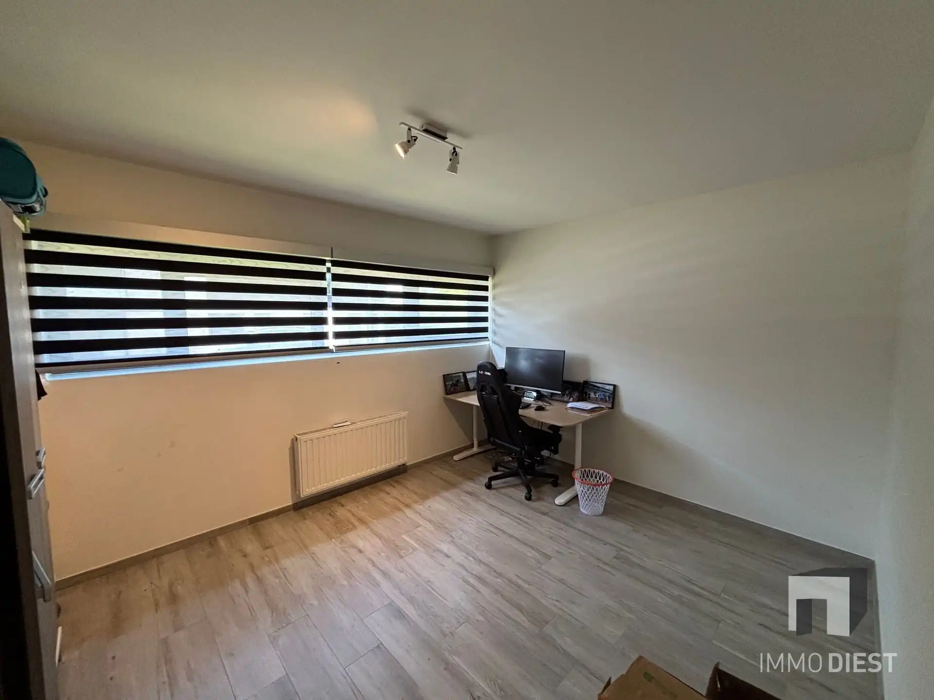 gelijkvloers appartement met tuin, drie slaapkamers! foto 15