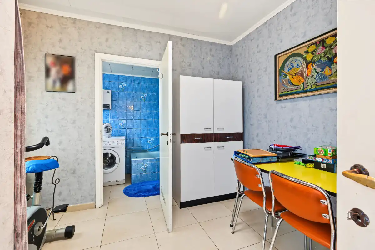 Te renoveren halfopen bebouwing met 3 slaapkamers foto 7
