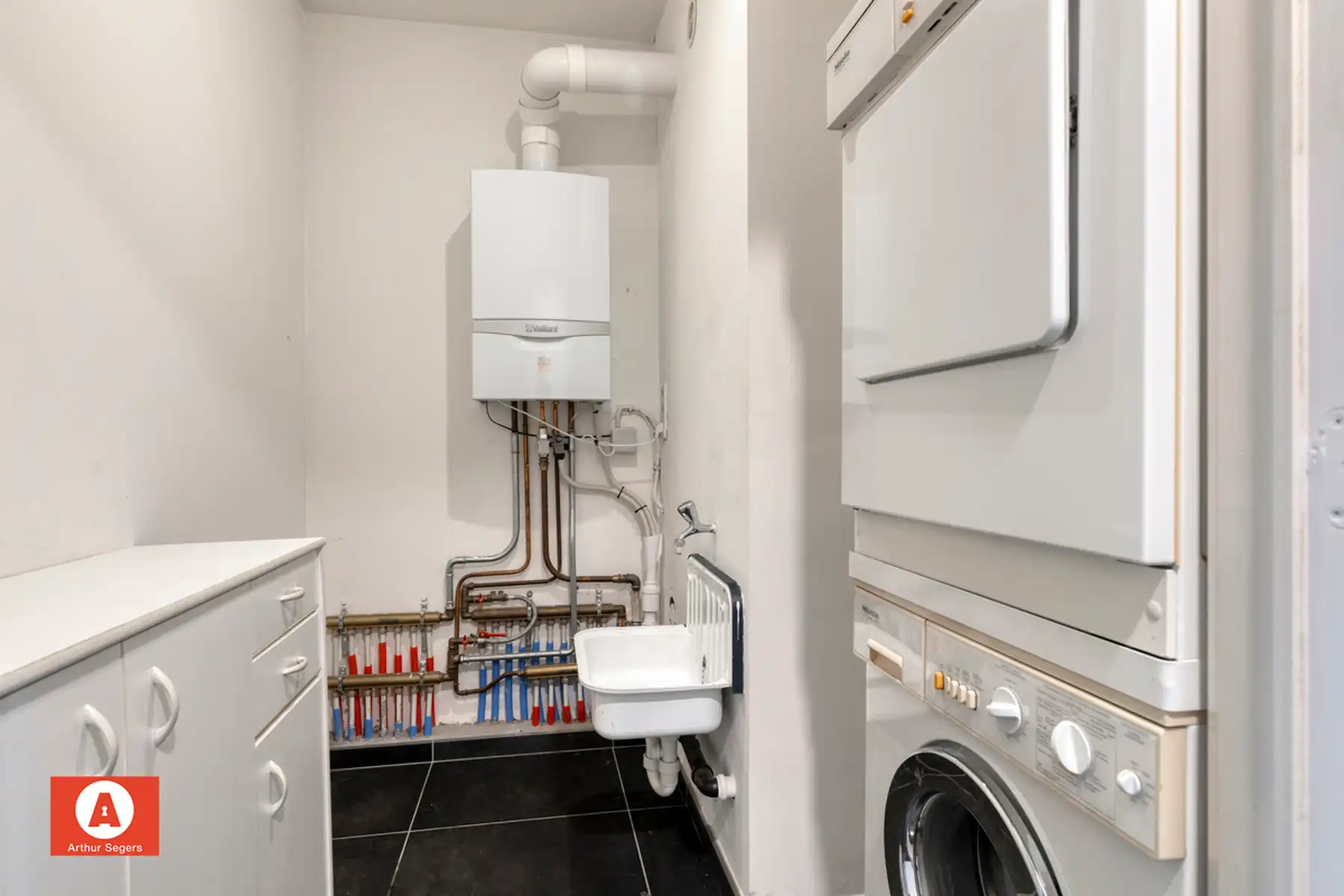 Energiezuinig gelijkvloers appartement met garage foto 21