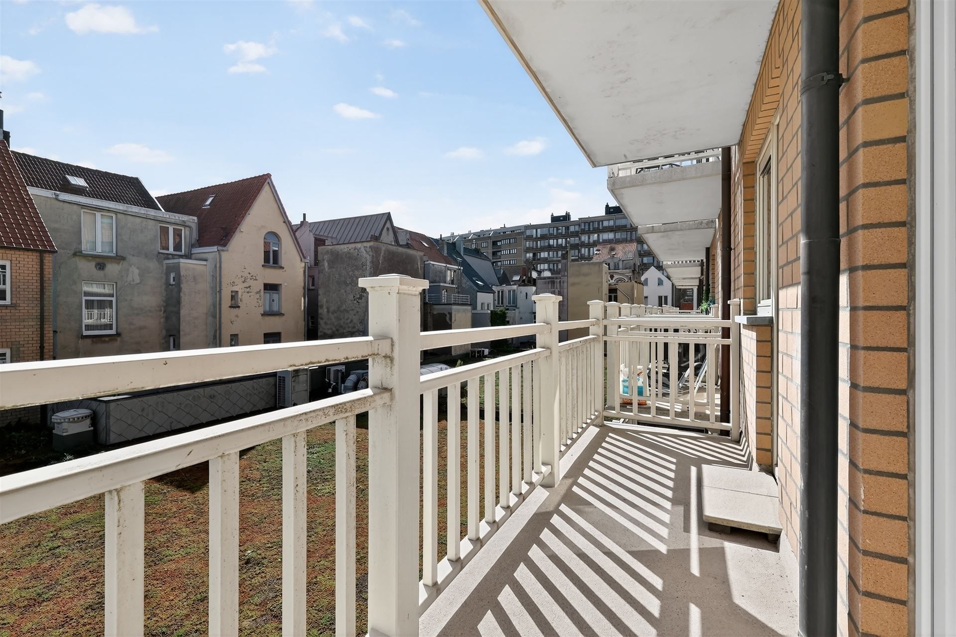 JACHTHAVEN / TERRAS / MOGL AANK GARAGE foto 13