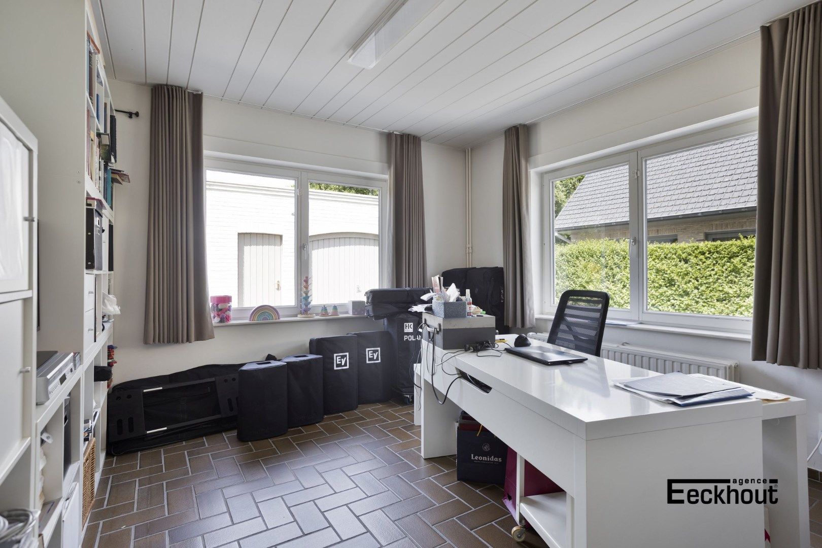 Instapklare villa met garage en aanpalend perceel bouwgrond! foto 13