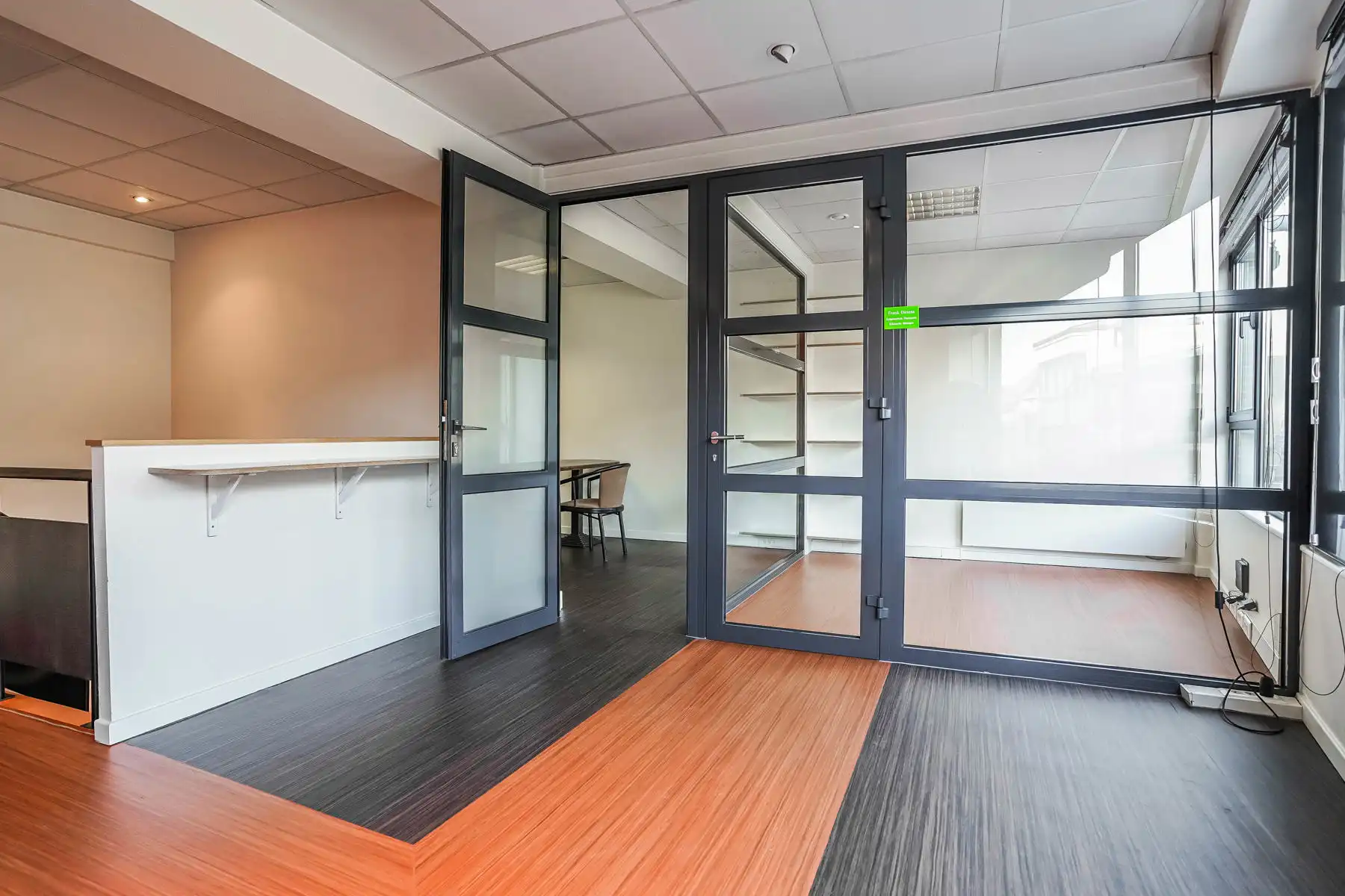 Winkel of kantoor te huur in centrum Londerzeel foto 8