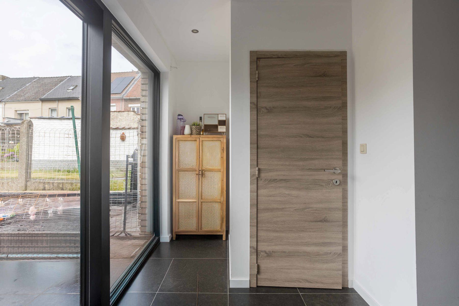Instapklare woning in het centrum van Aalst! foto 10