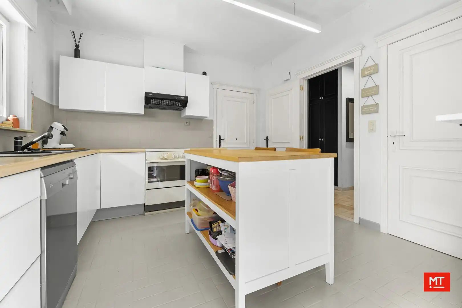 Instapklare, alleenstaande woning op een rustige locatie te Dikkebus foto 4