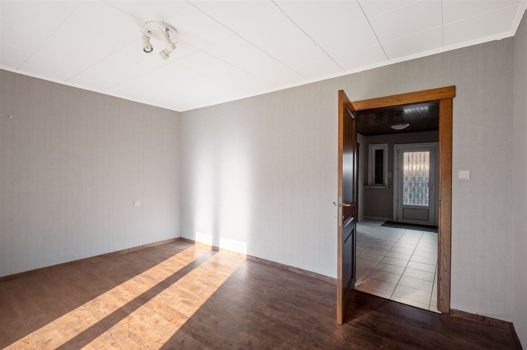 Rustig gelegen gelijkvloers-woning te Koningshooikt foto 12