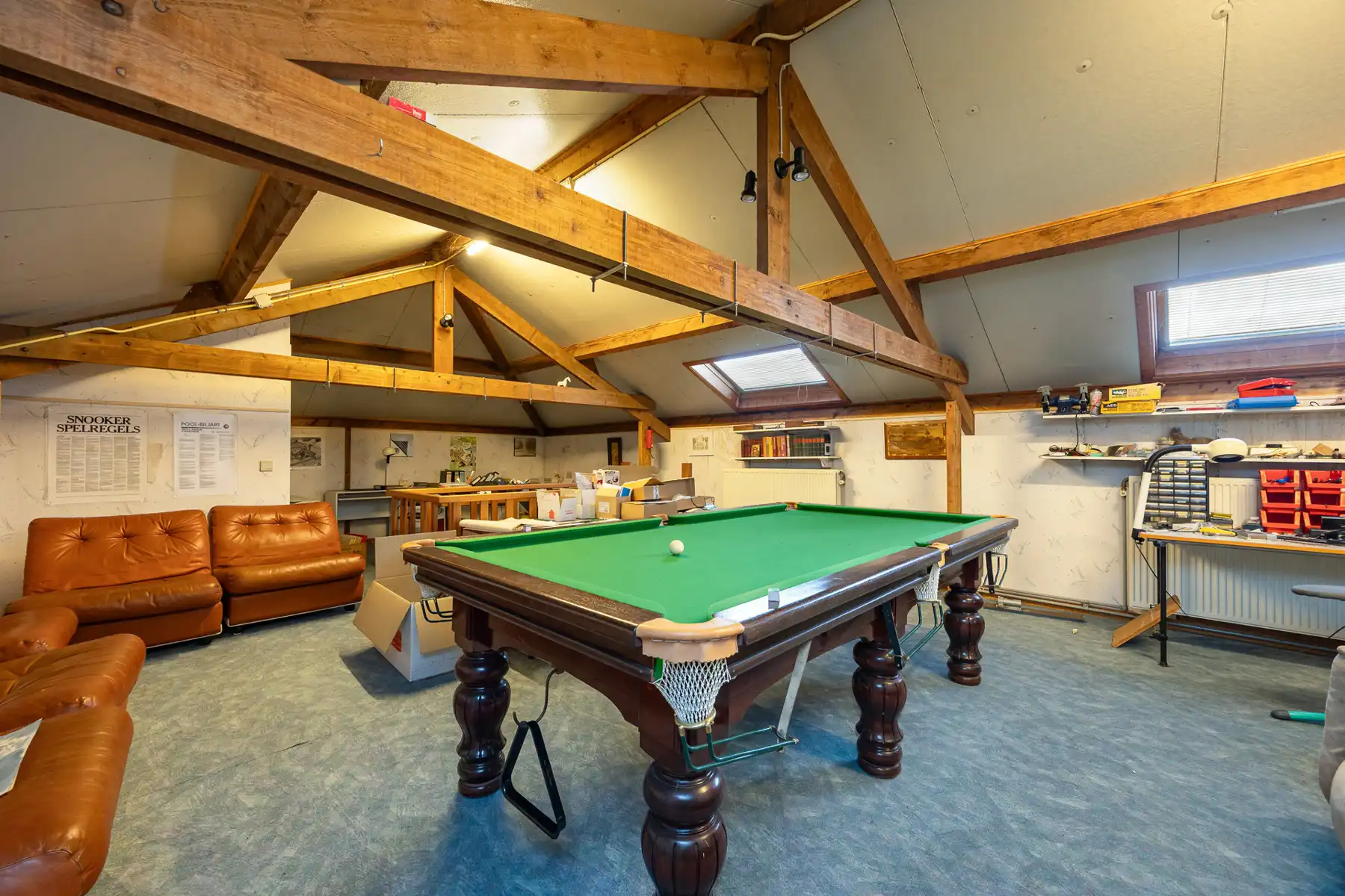Ruime te renoveren  gelijkvloerse villa met vrij uitzicht foto 15