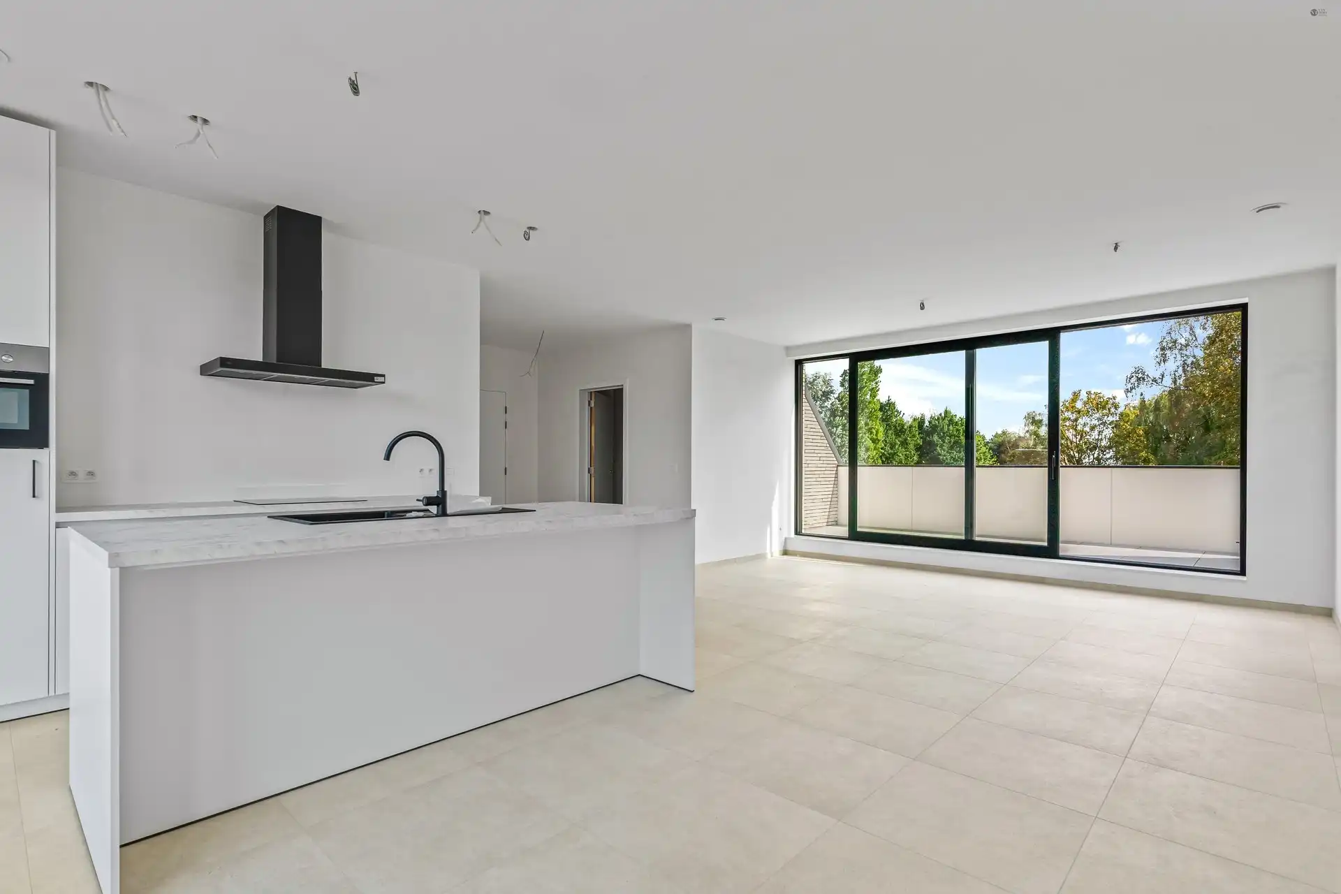 Ruim dakappartement met prachtig zicht op groen foto 3