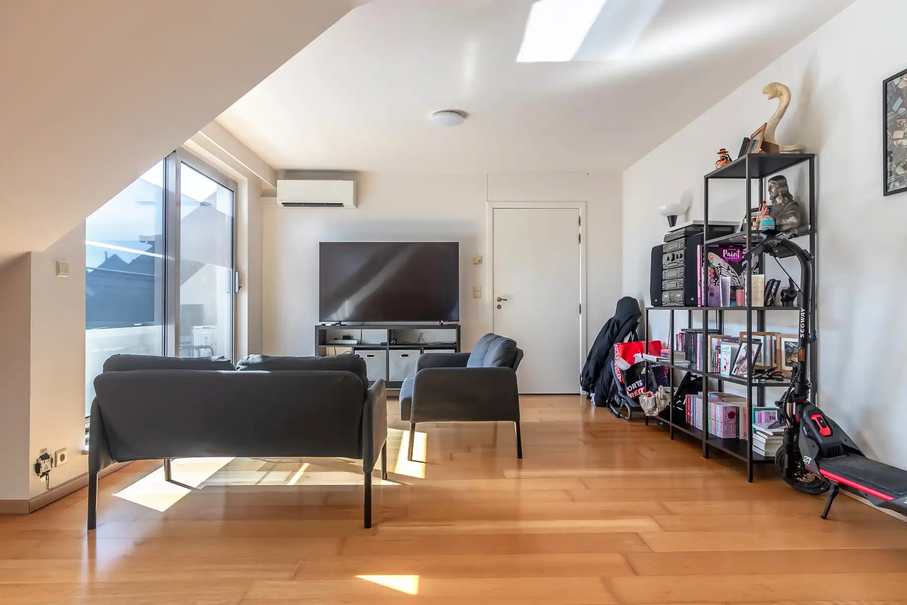 Energiezuinig appartement met 2 slaapkmers & autostaanplaats foto 8