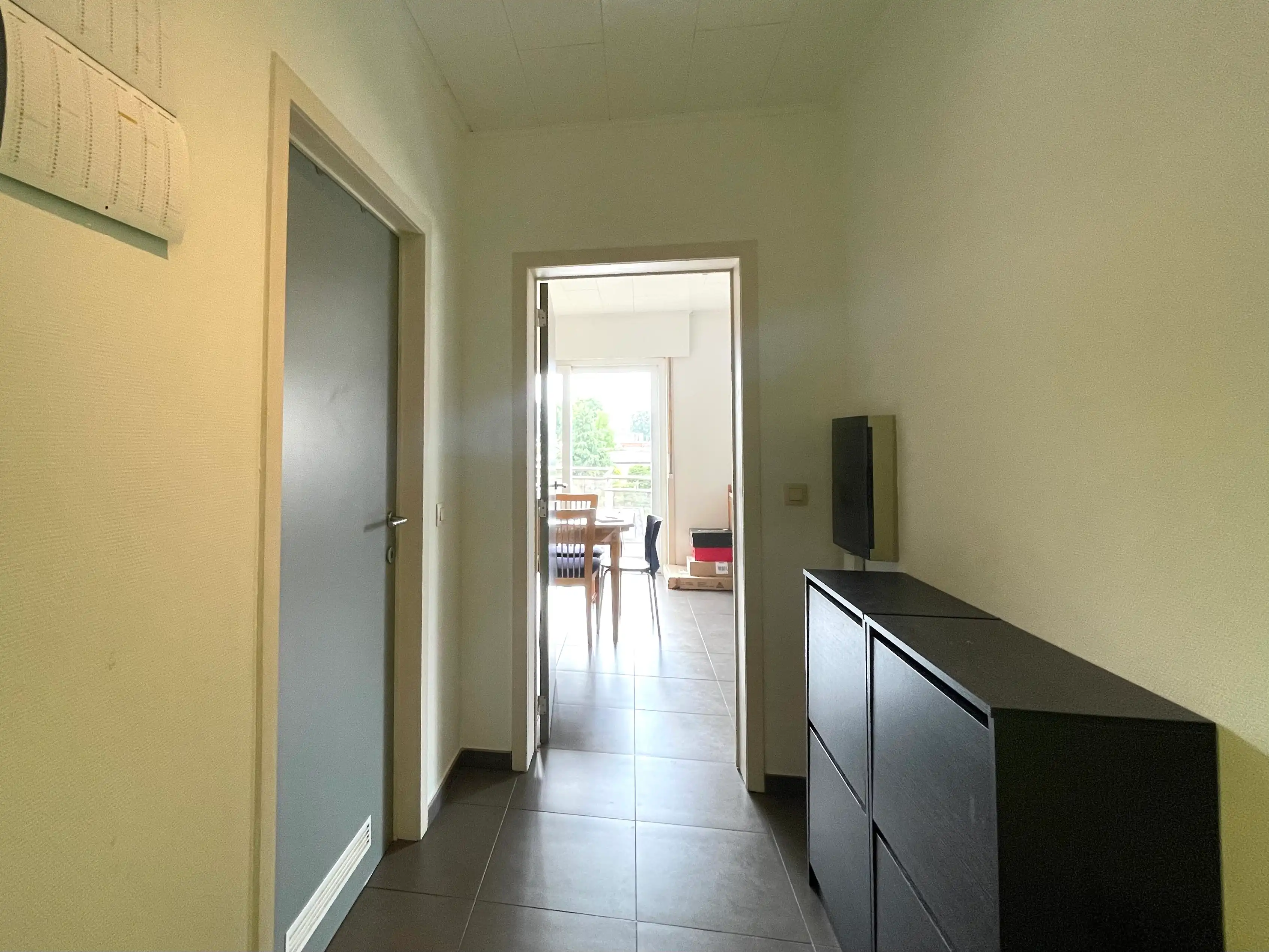 Appartement met 1 slaapkamer en garage foto 2