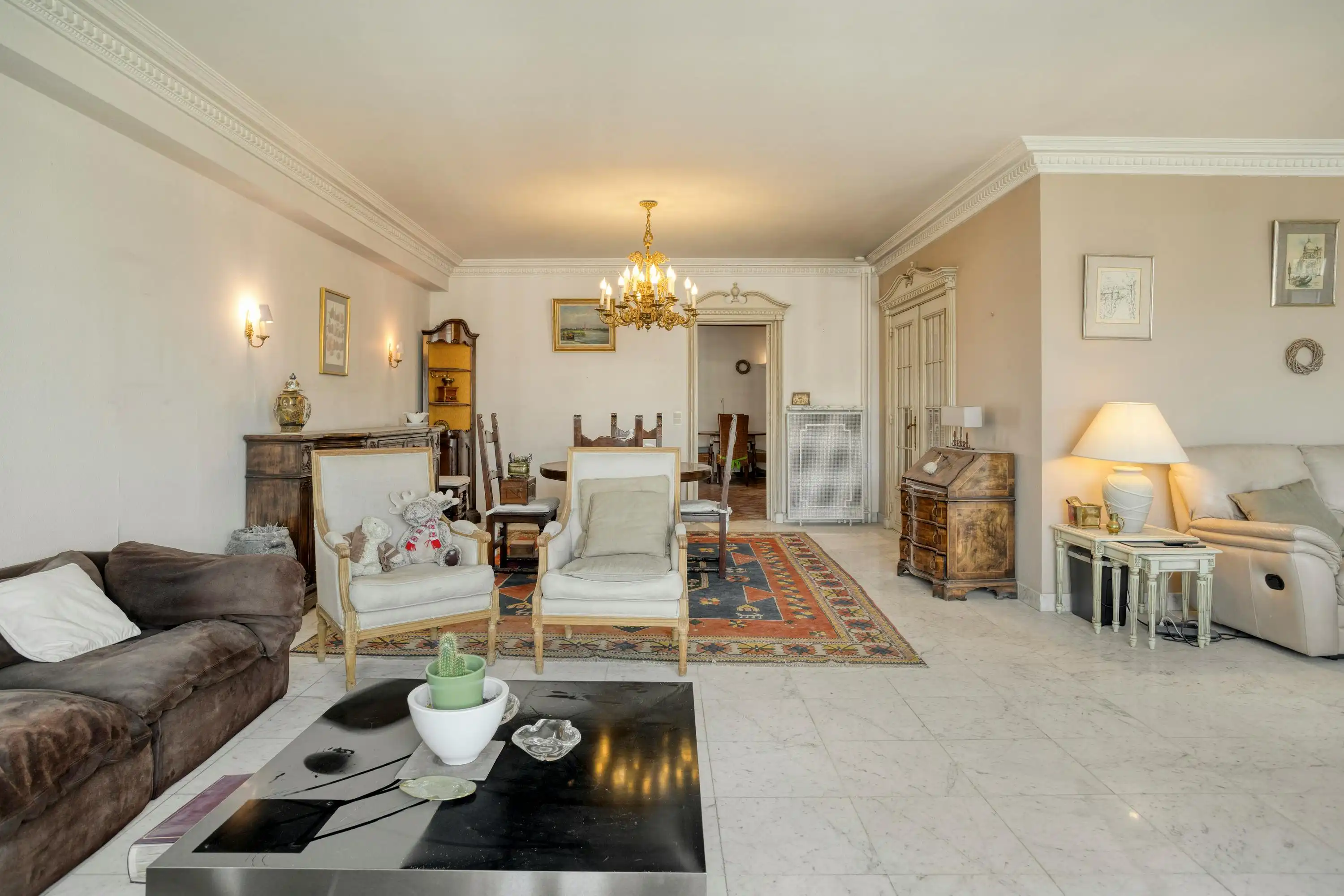Ruim appartement (ca. 146m²) te koop aan de Italiëlei in Antwerpen foto 11
