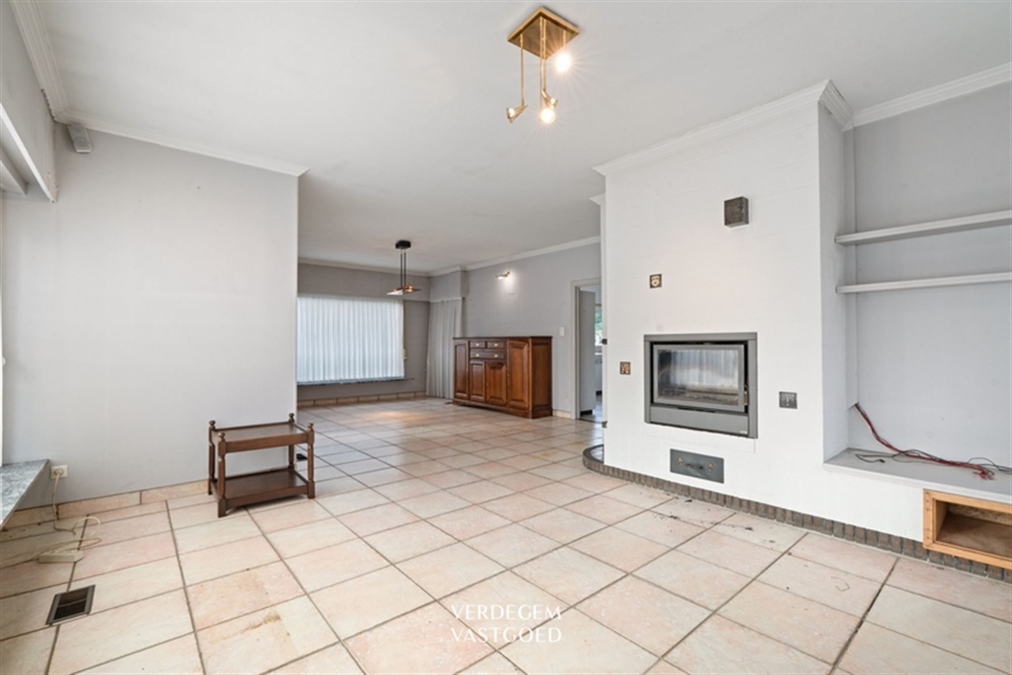 Woning voor totaalrenovatie of perceel voor nieuwbouw / ontwikkeling foto 4