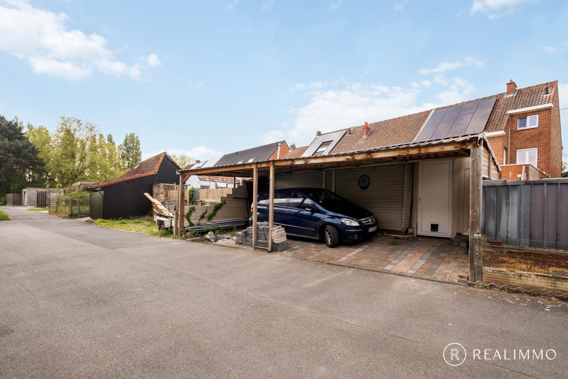 Gerenoveerde woning in het centrum van Waregem foto 18