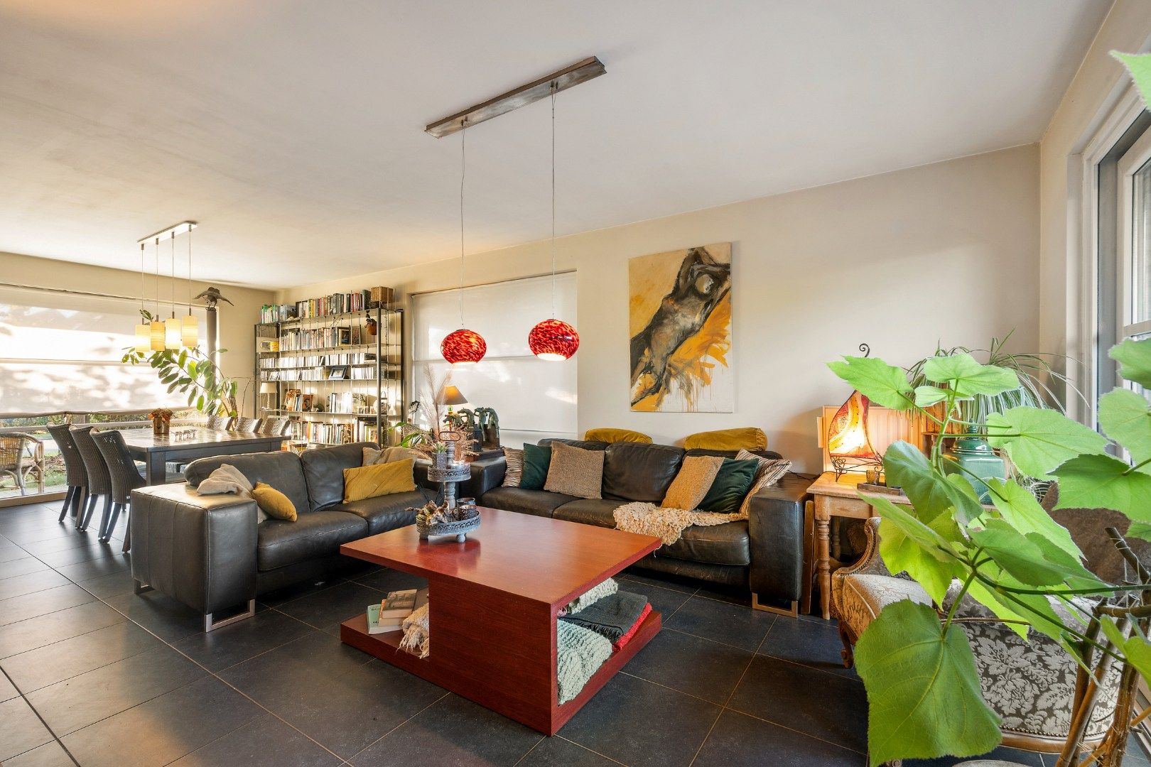 Instapklare woning met 3 slaapkamers, carport en verzorgde tuin in Beveren (Roeselare) foto 4