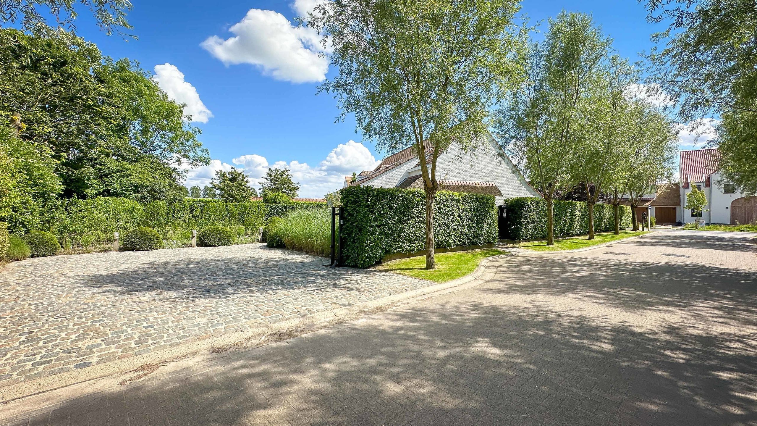 Koppelvilla gelegen aan de rand van het Zoute... foto 5