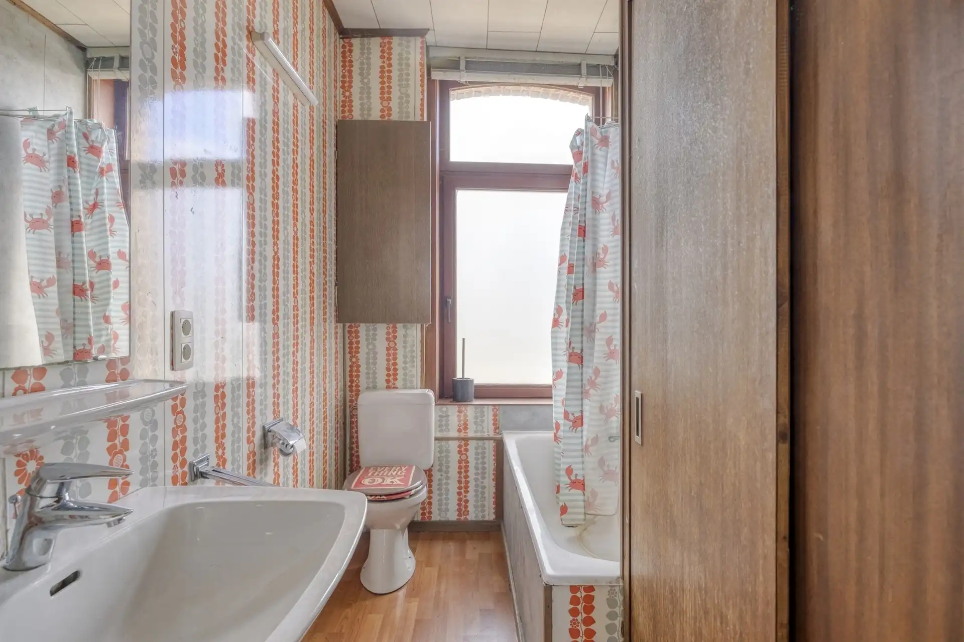 Te renoveren woning met 4 kamers foto 7