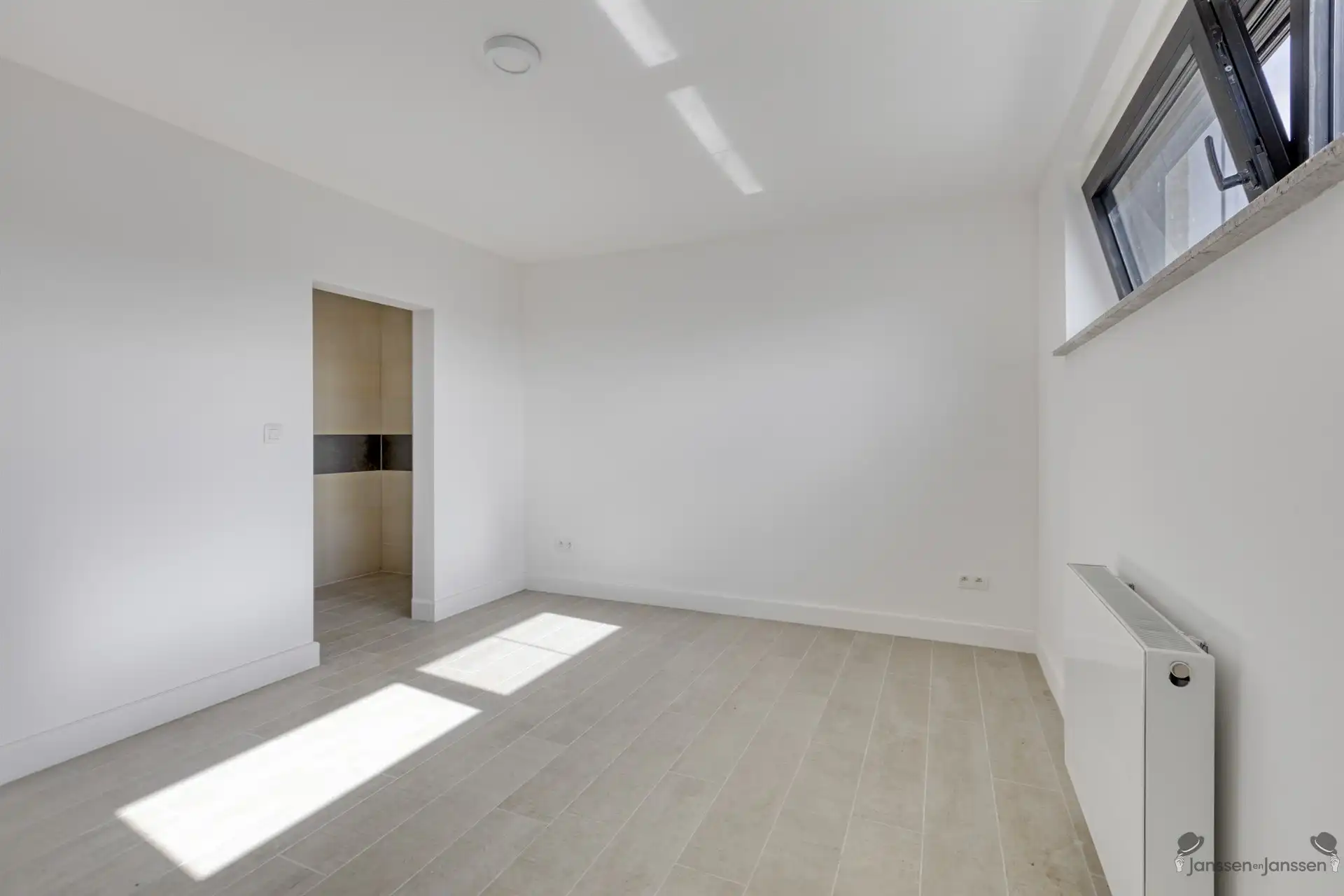 nieuwbouw met 4/5slaapkamers zonder BTW foto 14