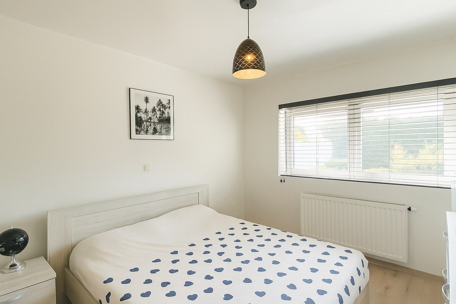 INSTAPKLARE RIJWONING MET 3 SLAAPKAMERS, GARAGE EN TUIN foto 6