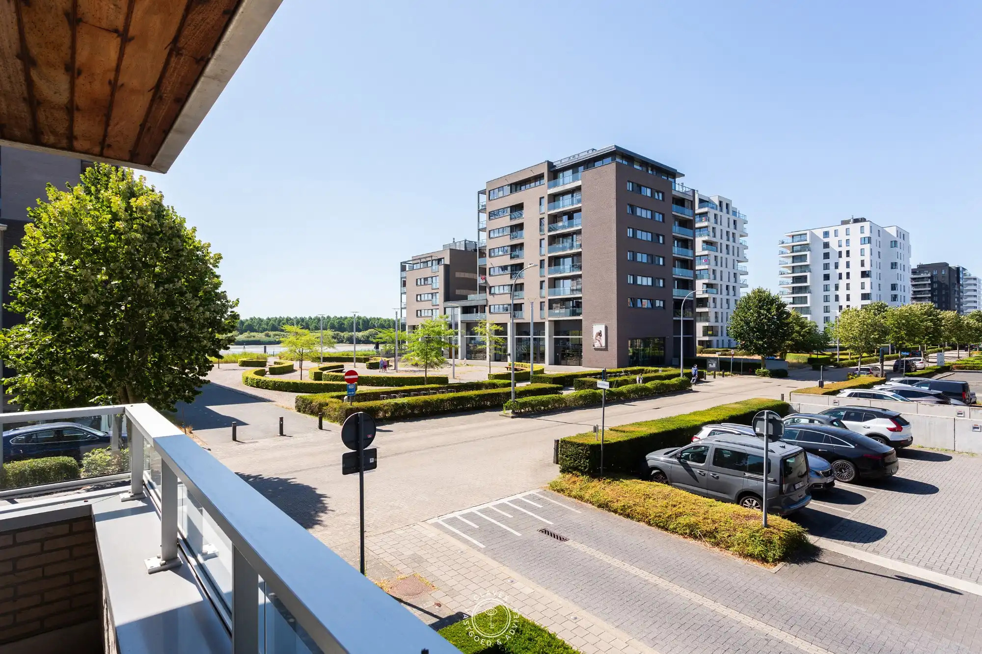 Lichtrijk hoekappartement met terras en Scheldezicht in Temse foto 11