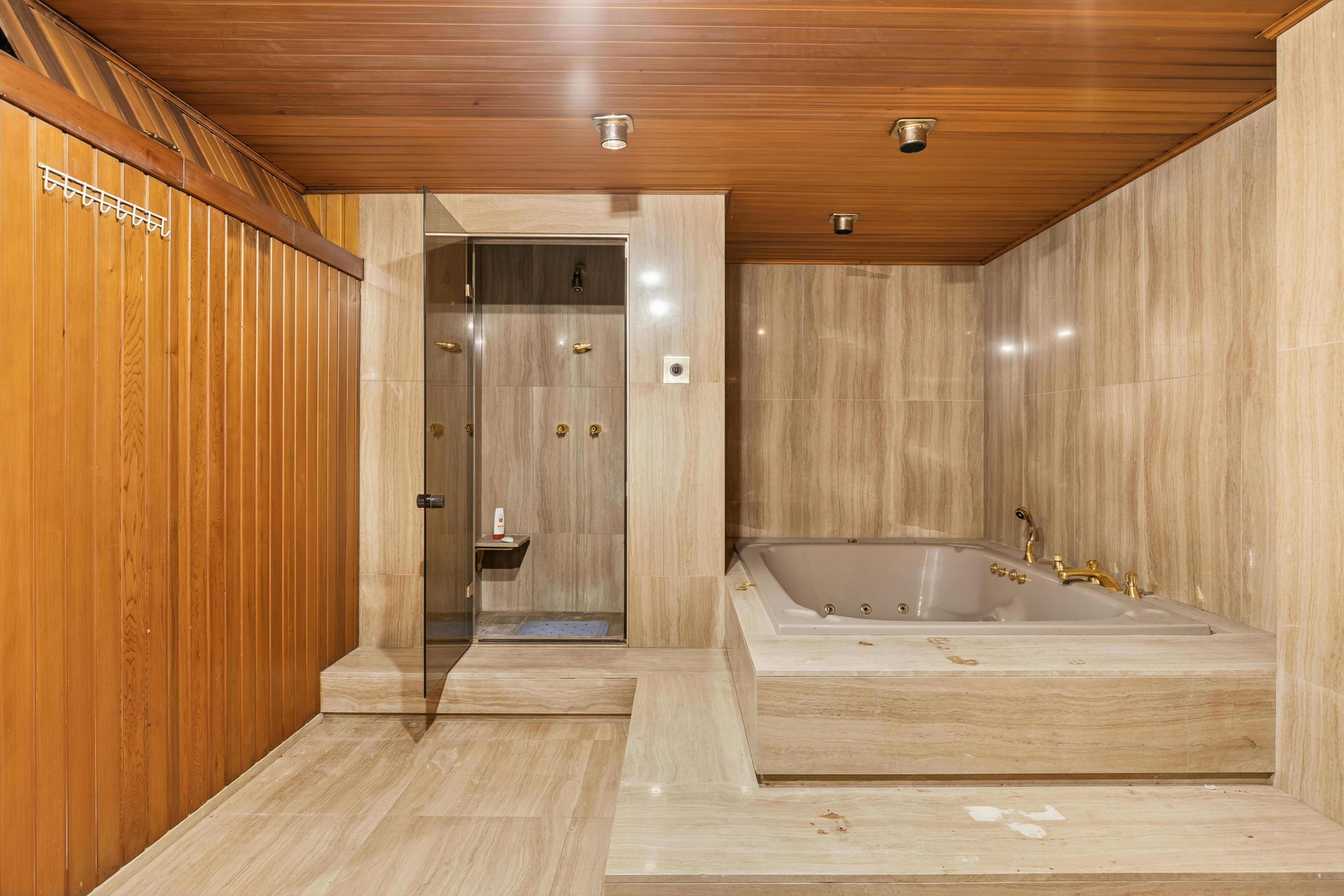 Karaktervolle villa met bijgebouw te koop in Schilde foto 27