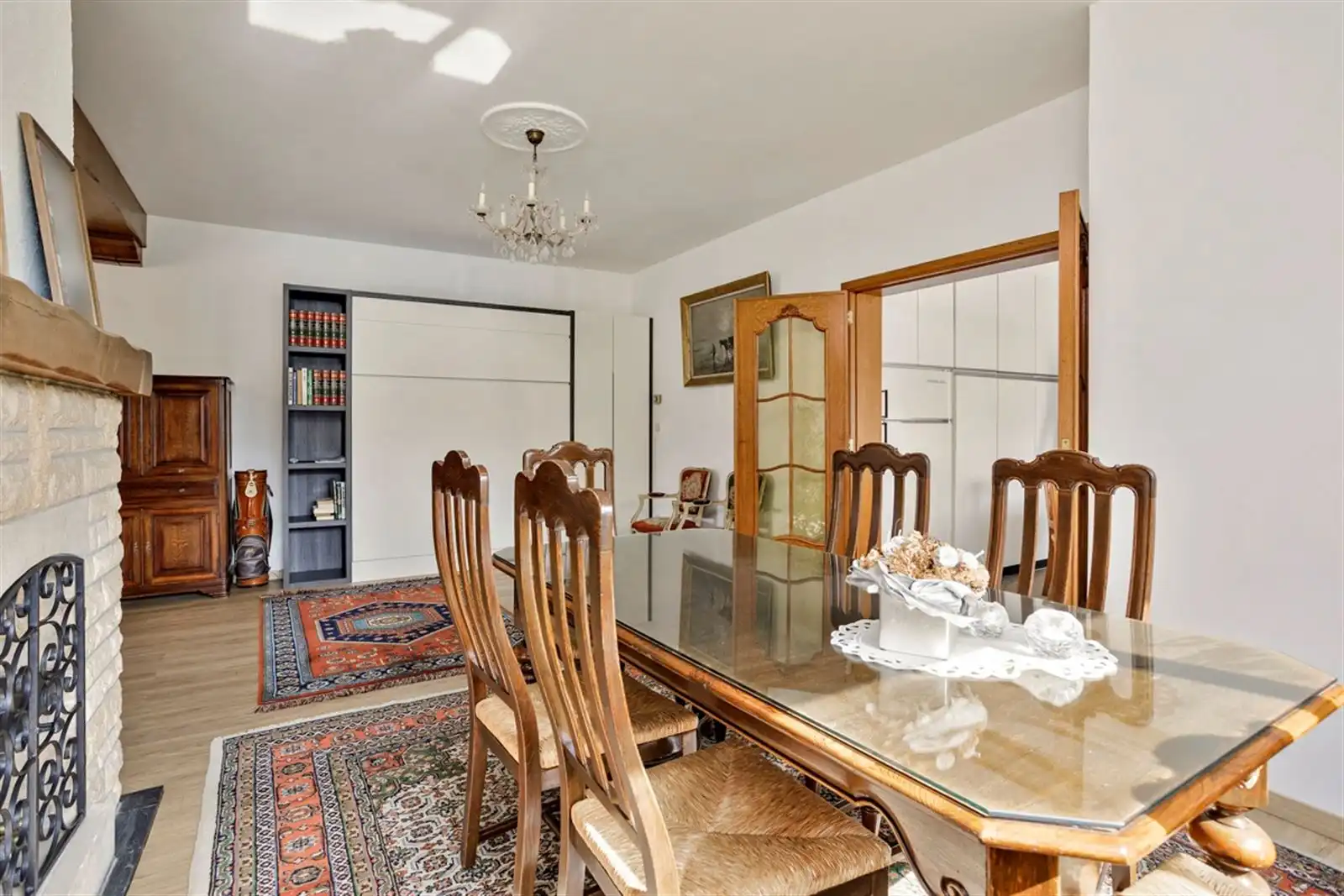 Woning met 3-slpks en inpandige garage foto 4