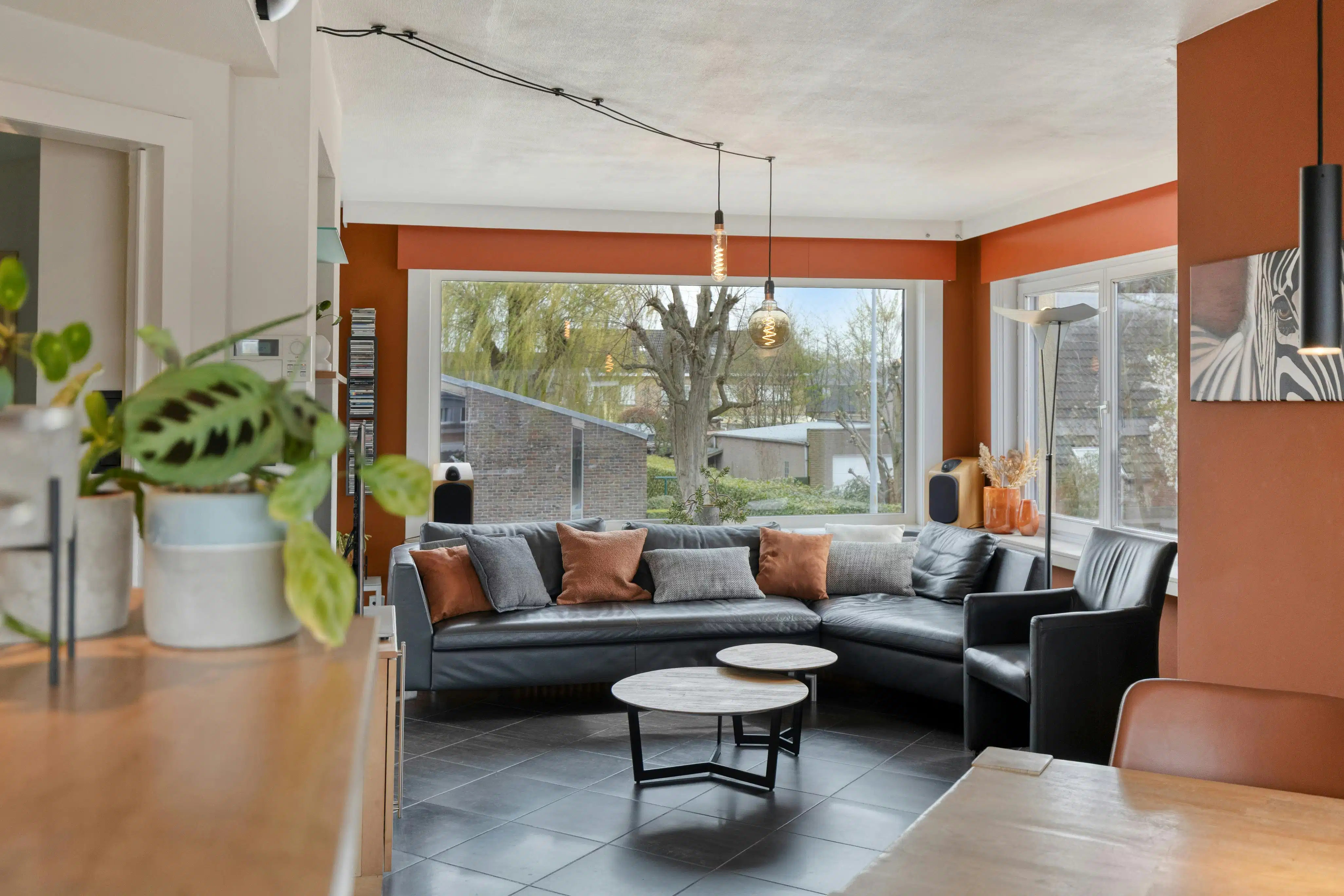 Halfopen woning te koop in doodlopende straat te St-Michiels foto 6